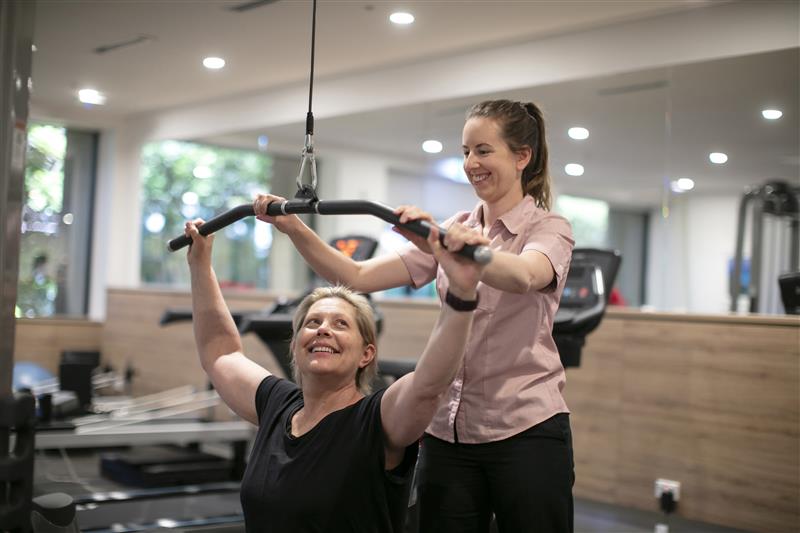 Cabrini Cancer Exercise and Wellness Centre patient exercises