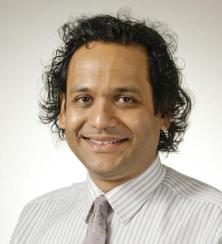 Dr Dinesh Sivaratnam