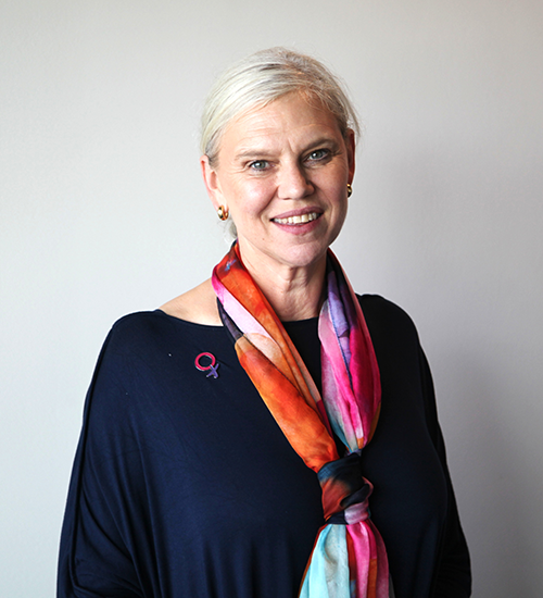 AProf-Yoland-Antill-500w