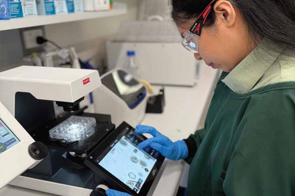 Cabrini-Australia-Research-Annual-Report-2024-25-Researcher-600x400