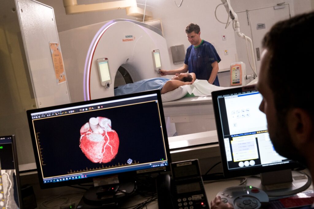 Cardiac patient MRI
