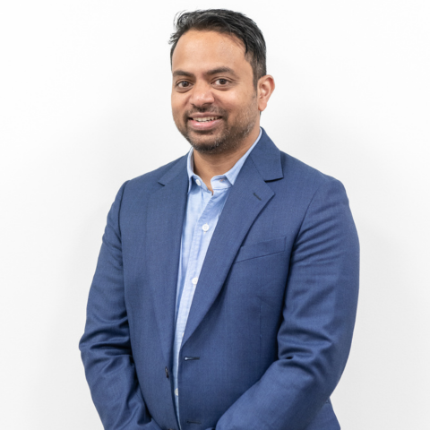 Dr Aravinda Selvarajah