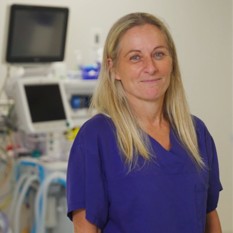 Dr Emily Kotschet