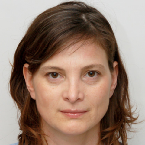 Dr Vered Buchholz Harari