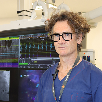 Professor-Peter-Kistler-scrubs-400x400