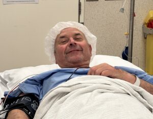 Sam-Fein-knee-replacement-surgery-with-Velys-robot